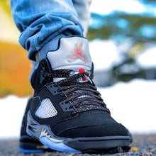 Load image into Gallery viewer, Exclusive "OREO/FEAR PACK" Speckled LE Custom Shoelaces - SNEAKERHEADS CLOTHING LINE