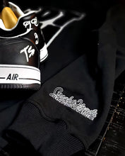 Load image into Gallery viewer, Exclusive "GOT EM" LE Sweatsuit (Black) - SNEAKERHEADS CLOTHING LINE