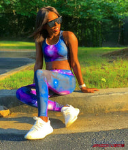 Load image into Gallery viewer, Women's "Galaxy" Seamless Sports Bra - SNEAKERHEADS CLOTHING LINE