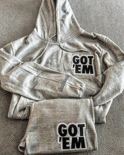 Load image into Gallery viewer, Exclusive &quot;GOT &#39;EM&quot; LE Sweatsuit (Grey) - SNEAKERHEADS CLOTHING LINE
