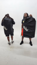 Load image into Gallery viewer, Exclusive &quot;Transporter&quot; LE Sneaker Tote Bag - SNEAKERHEADS CLOTHING LINE
