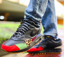 Load image into Gallery viewer, Exclusive &quot;LEATHER&quot; LE Custom Shoelaces (Gold/Silver Lacetips) - SNEAKERHEADS CLOTHING LINE
